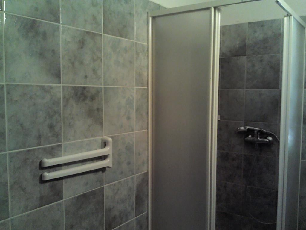 Albergo Magrini Della Genga Genga  Szoba fotó